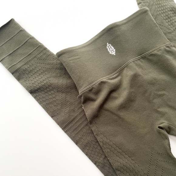 Nwot Free People Ecology Legging (Moss) - Picture 2 of 14